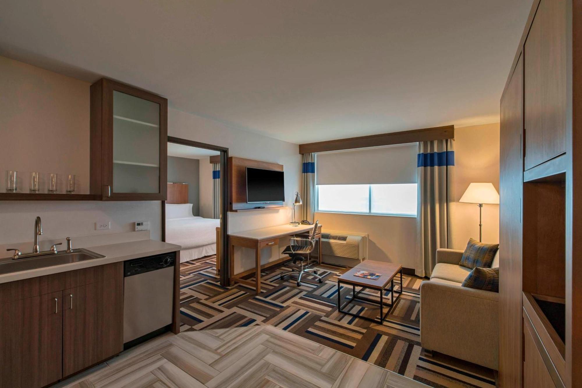 Four Points By Sheraton Midland Kültér fotó